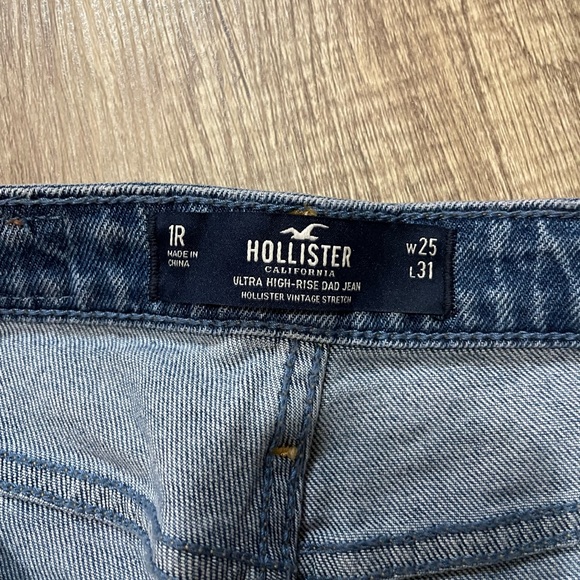 Ultra high Rise Dad Jeans - Picture 2 of 2